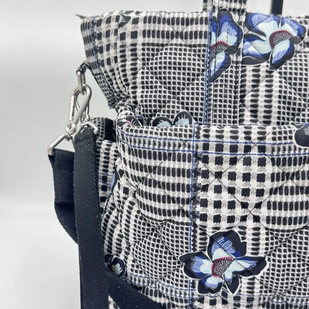 Vera Bradley excellent no